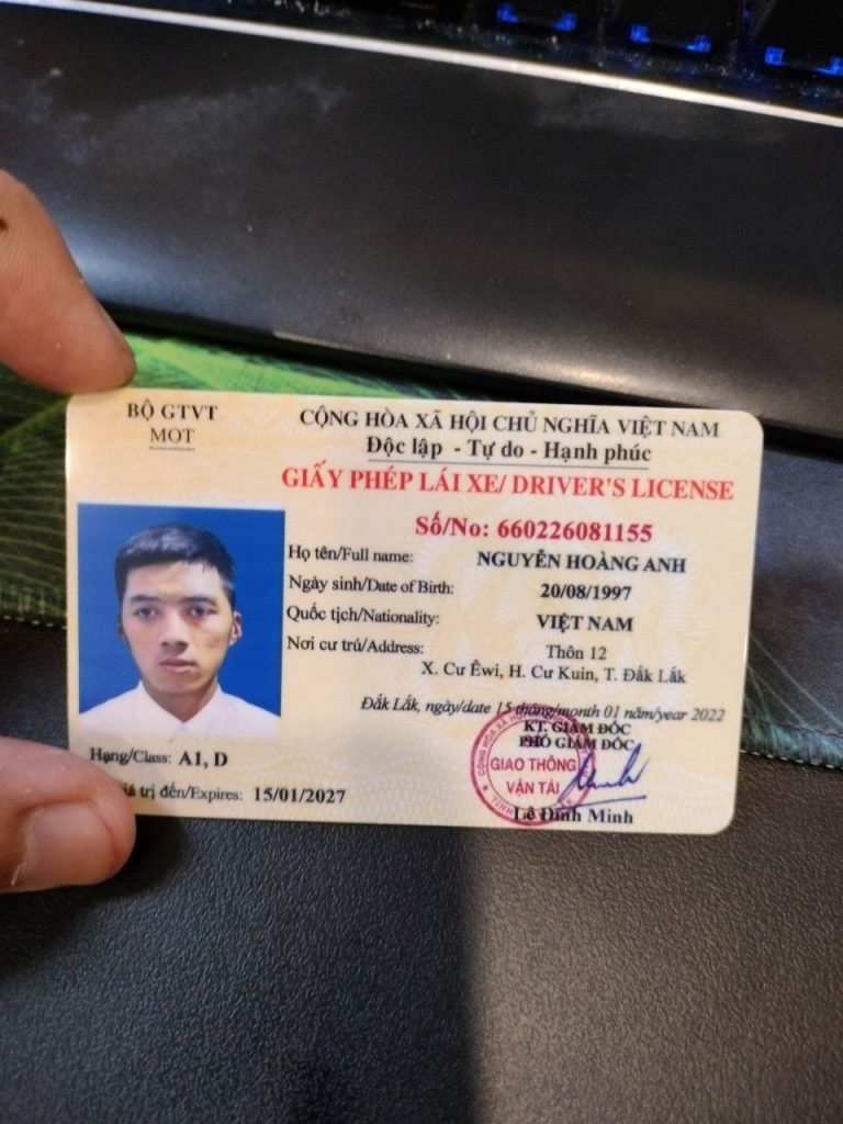 Bằng Lái Xe Hạng D – Dành Cho Ô Tô Chở Nhiều Hành Khách